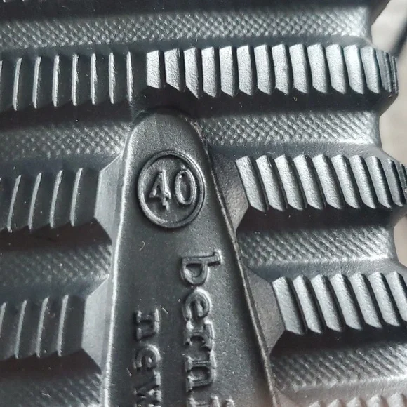 Bernie Mev New York Erika Women's Shoes - Picture 9 of 13